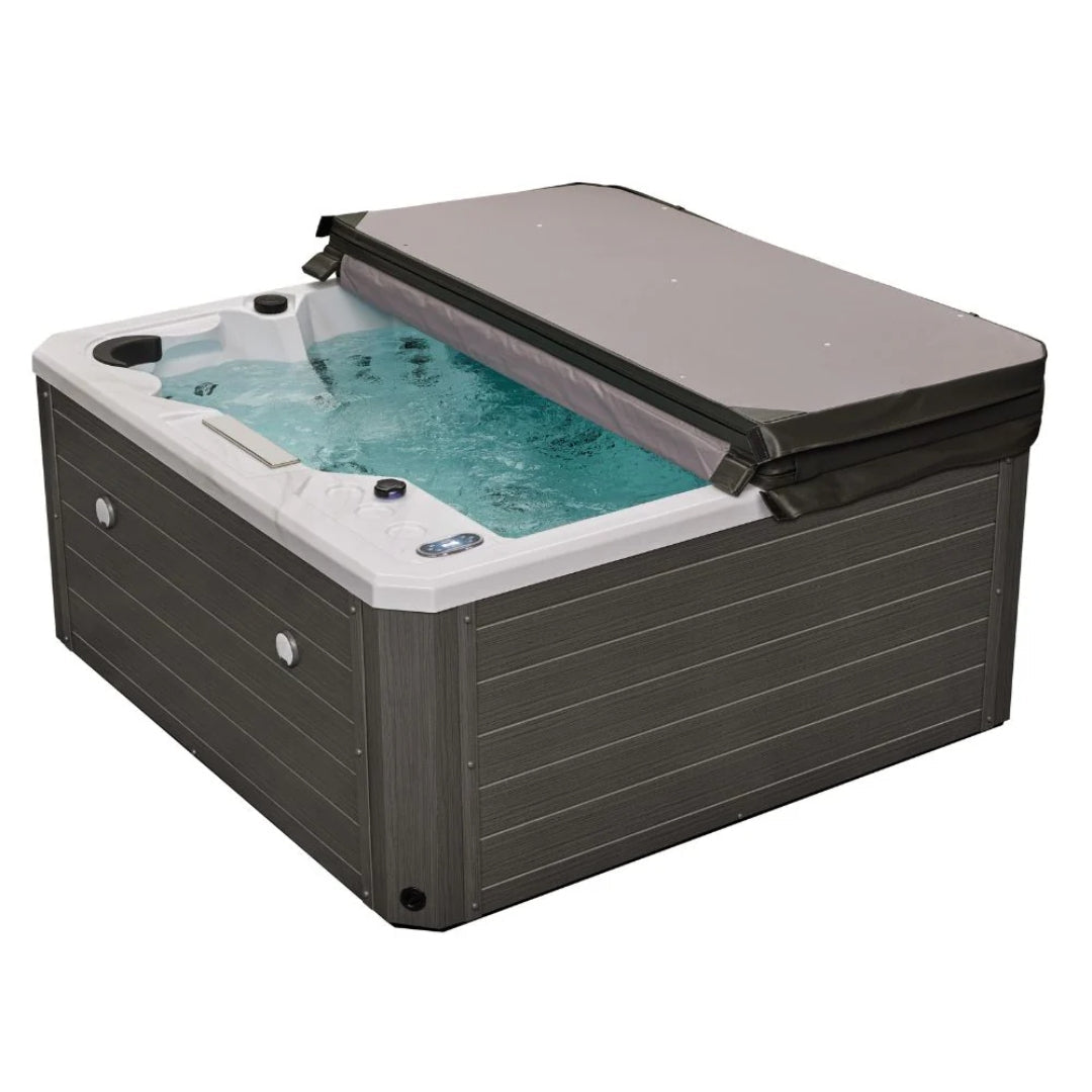 Luxury Spas Galley WS-008 5-Person Hot Tub