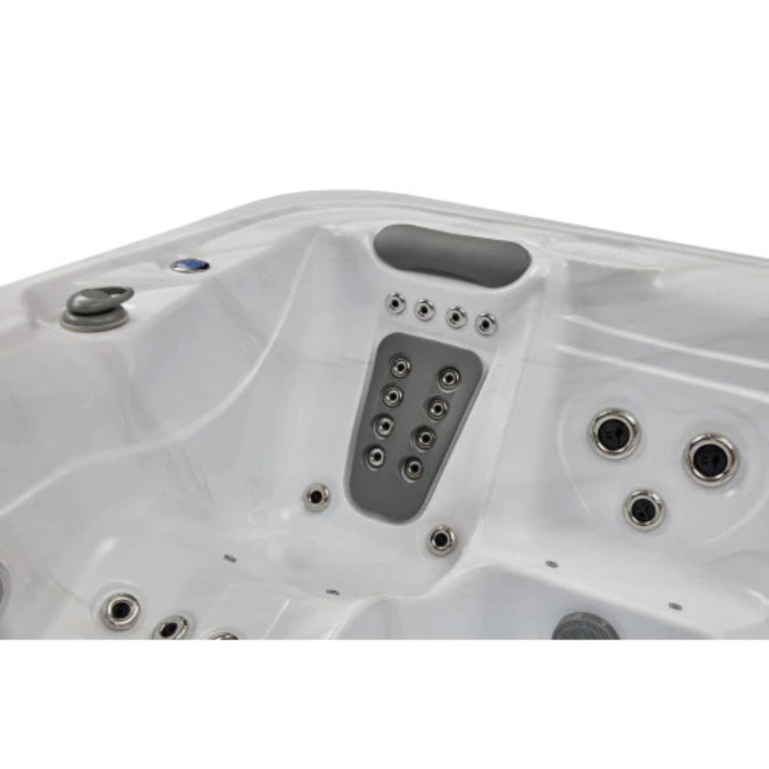 Luxury Spas Infinity WS-594-CGE  5-person Hot Tub