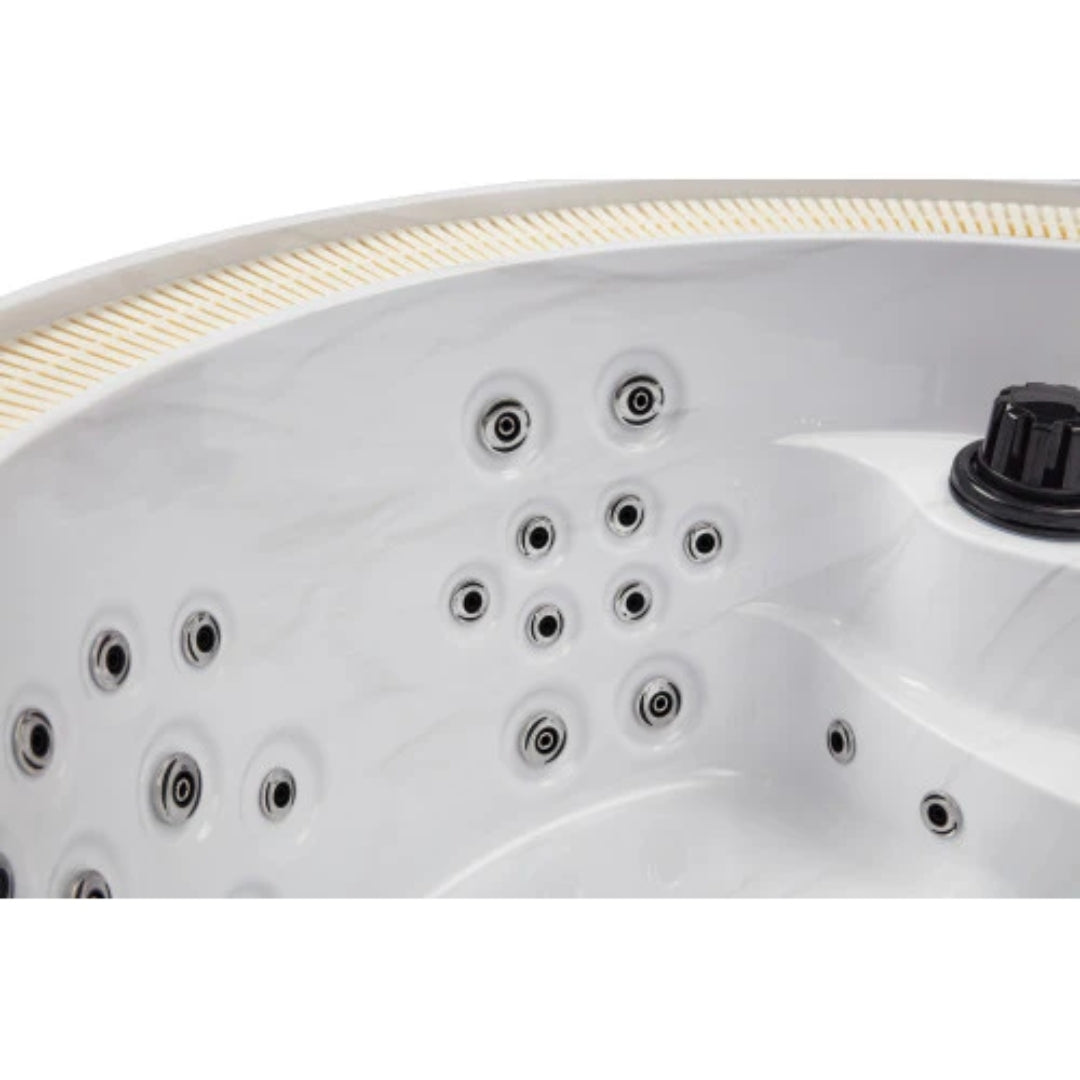 Luxury Spas Oscar WS-007 6 Person Hot Tub