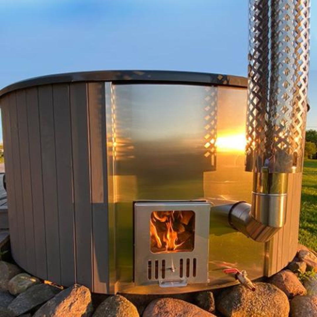 SaunaLife Model S4N Soak-Series 6 Person Wood-Fired Hot Tub