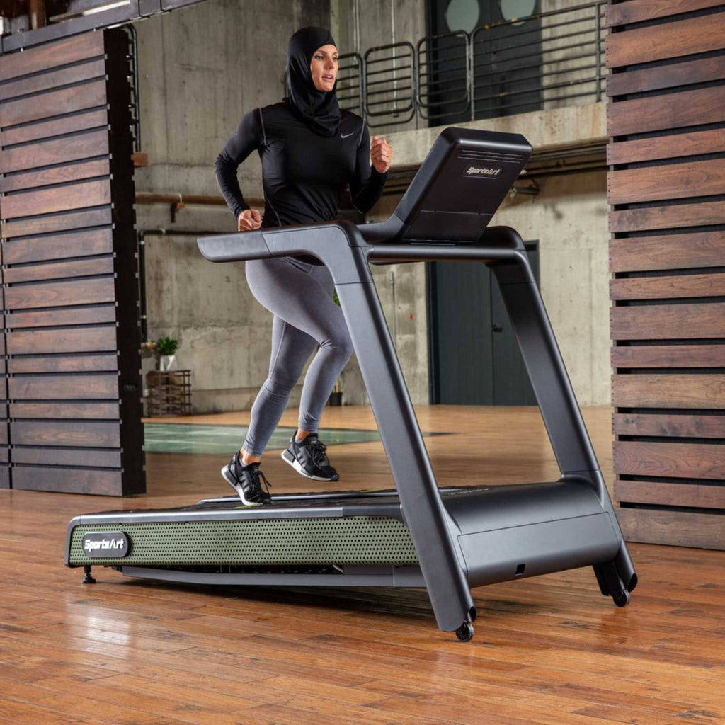SportsArt G660 Eco-Powr Treadmill