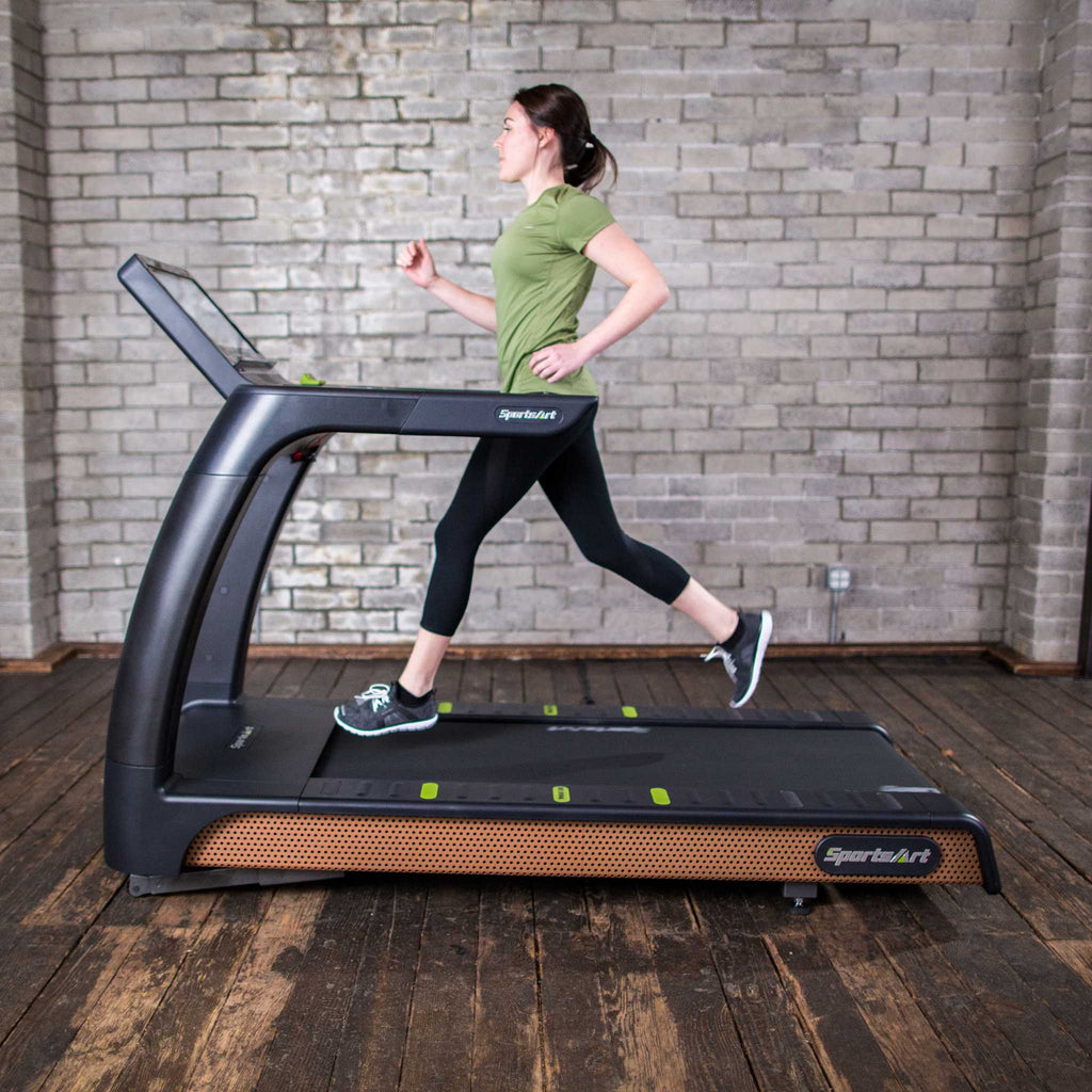 SportsArt T676-19 Treadmill
