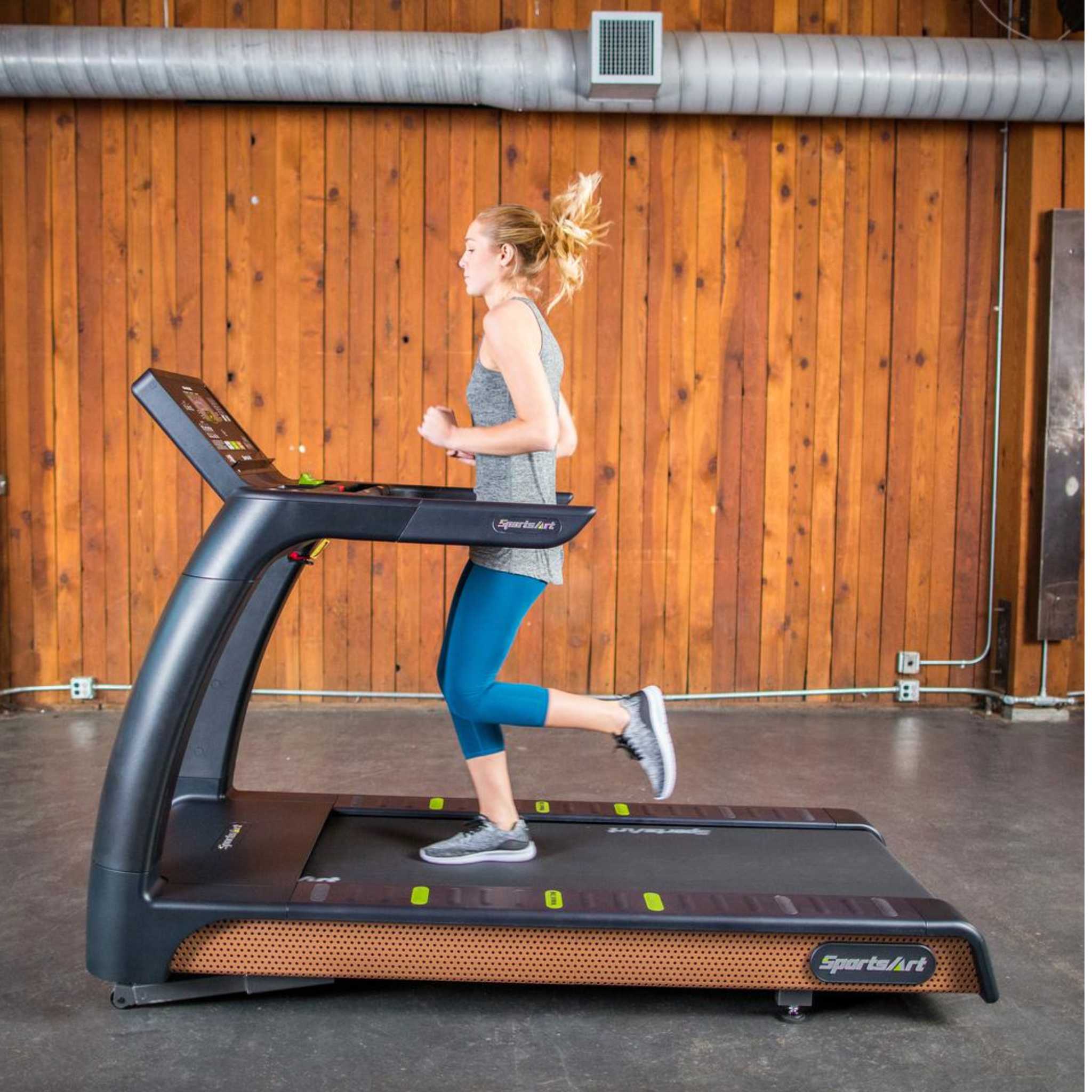 SportsArt T676 Eco-Natural Treadmill