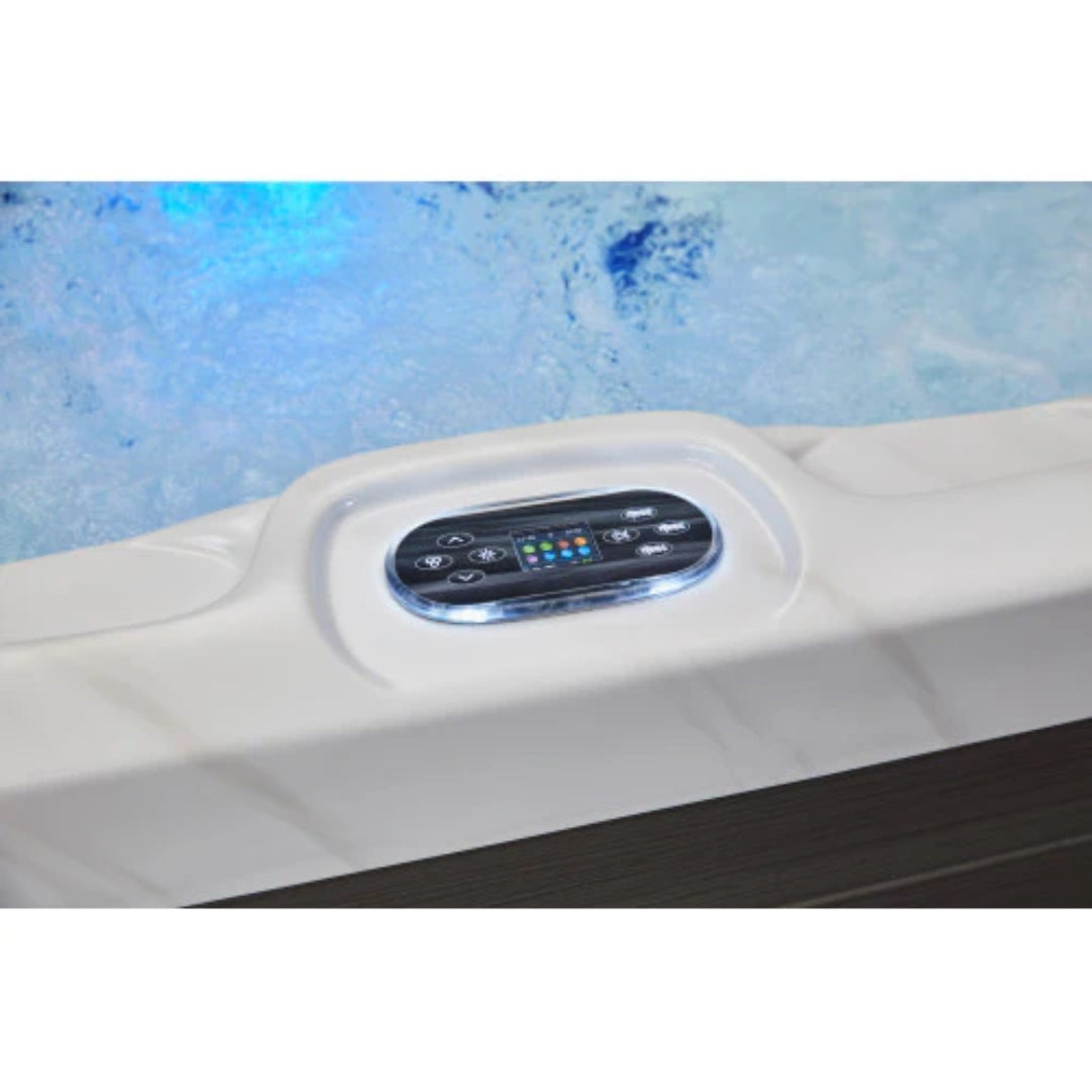 Luxury Spas Victoria WS-693 6-person Hot Tub