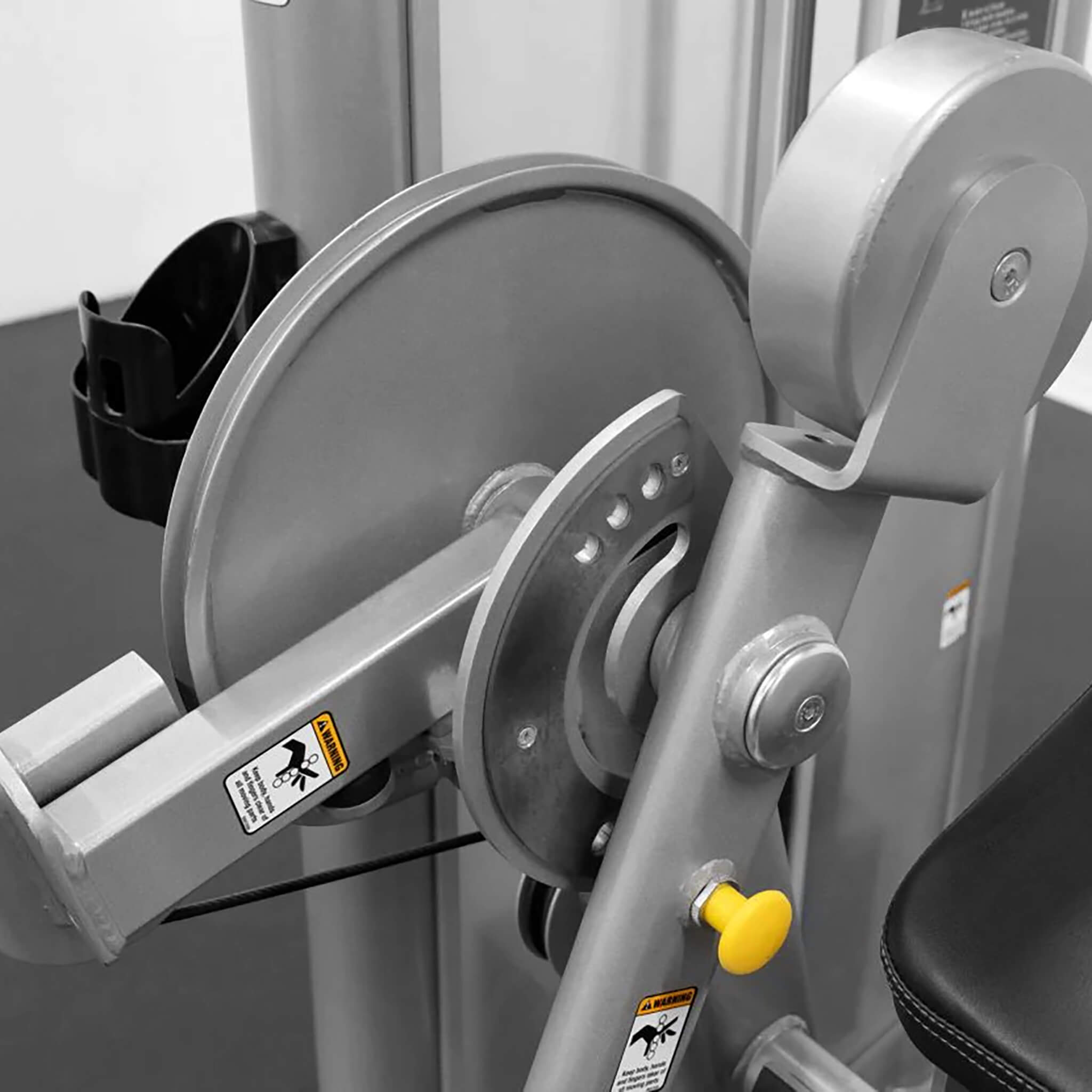 Bodykore Isolation Series Bicep/Tricep Machine GR634